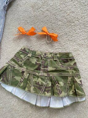 Build a Bear Workshop  Camouflage Skirt and bows plus free other clothing we ...